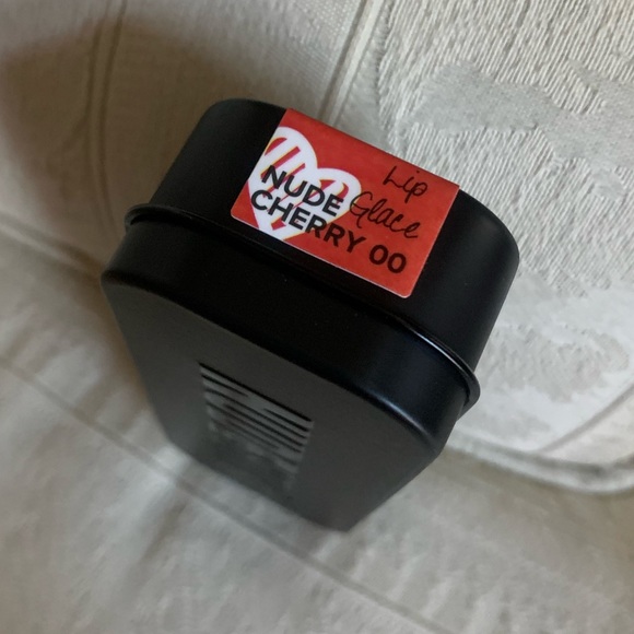 Nudestix Lip Glacé Plumping Lip Oil Lipgloss in Nude Cherry 00 BNIB - Picture 2 of 16